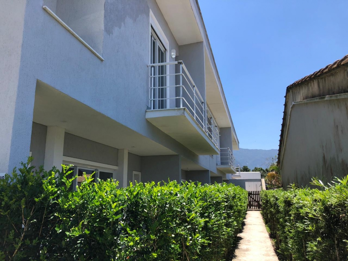 #413 - Casa para Venda em Bertioga - SP