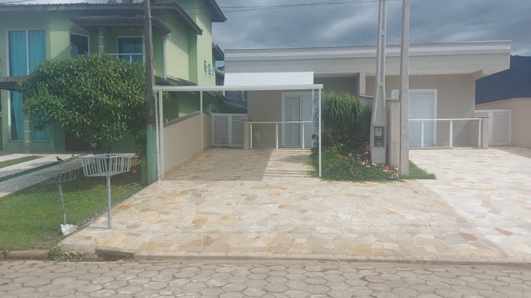 #435 - Casa para Venda em Bertioga - SP