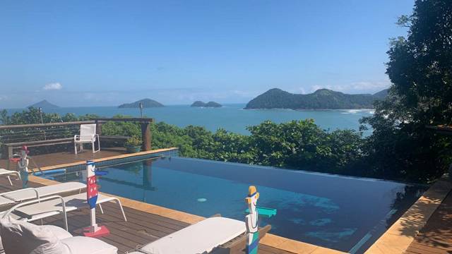 Casa à venda com 5 quartos, 4000m² - Foto 1