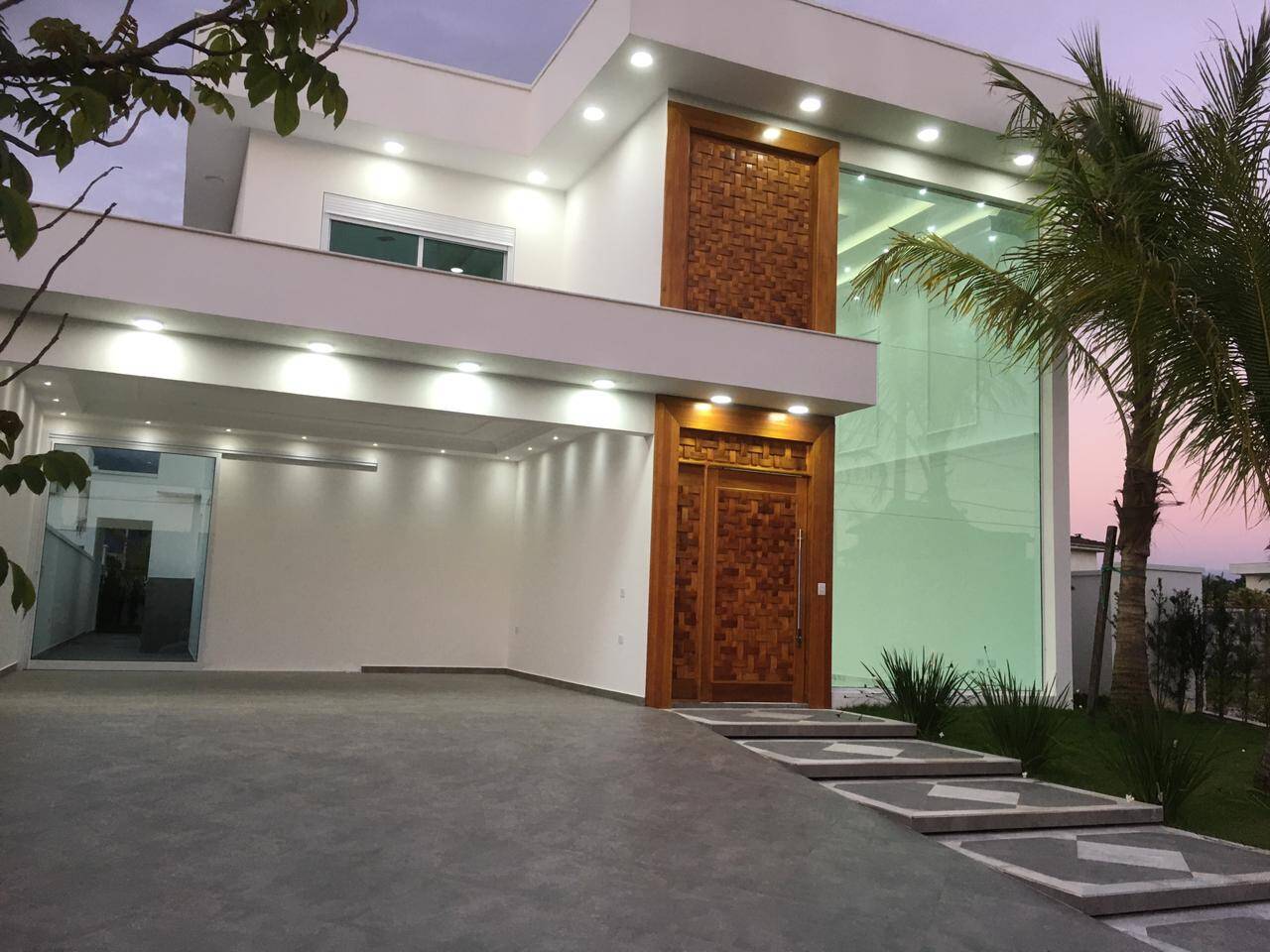 Casa à venda com 5 quartos, 435m² - Foto 2