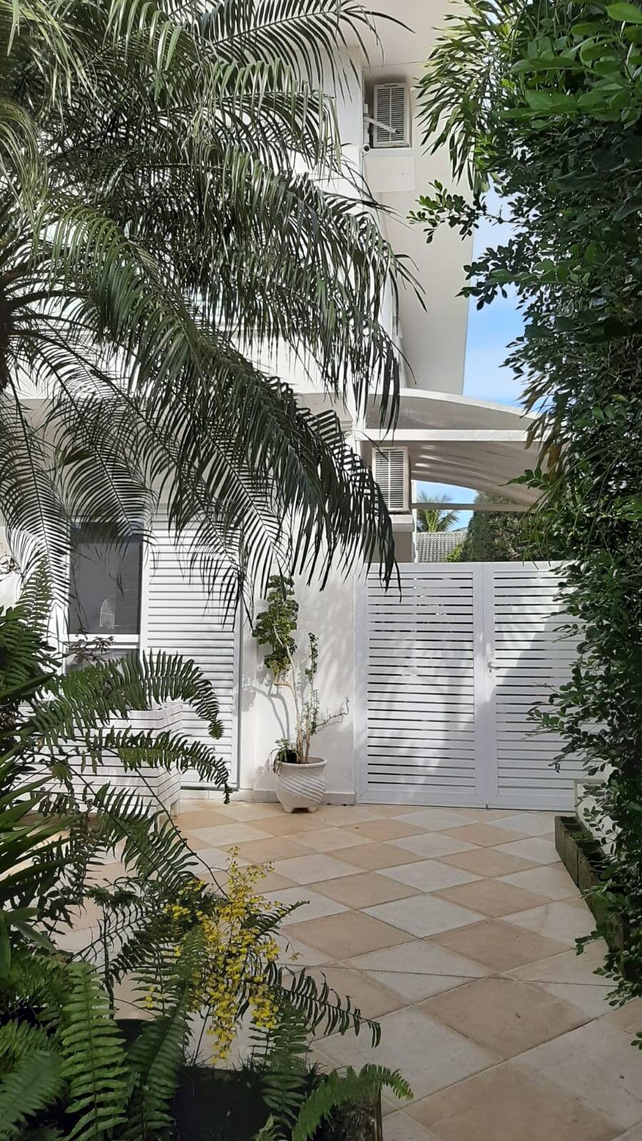 Casa, 3 quartos, 233 m² - Foto 1