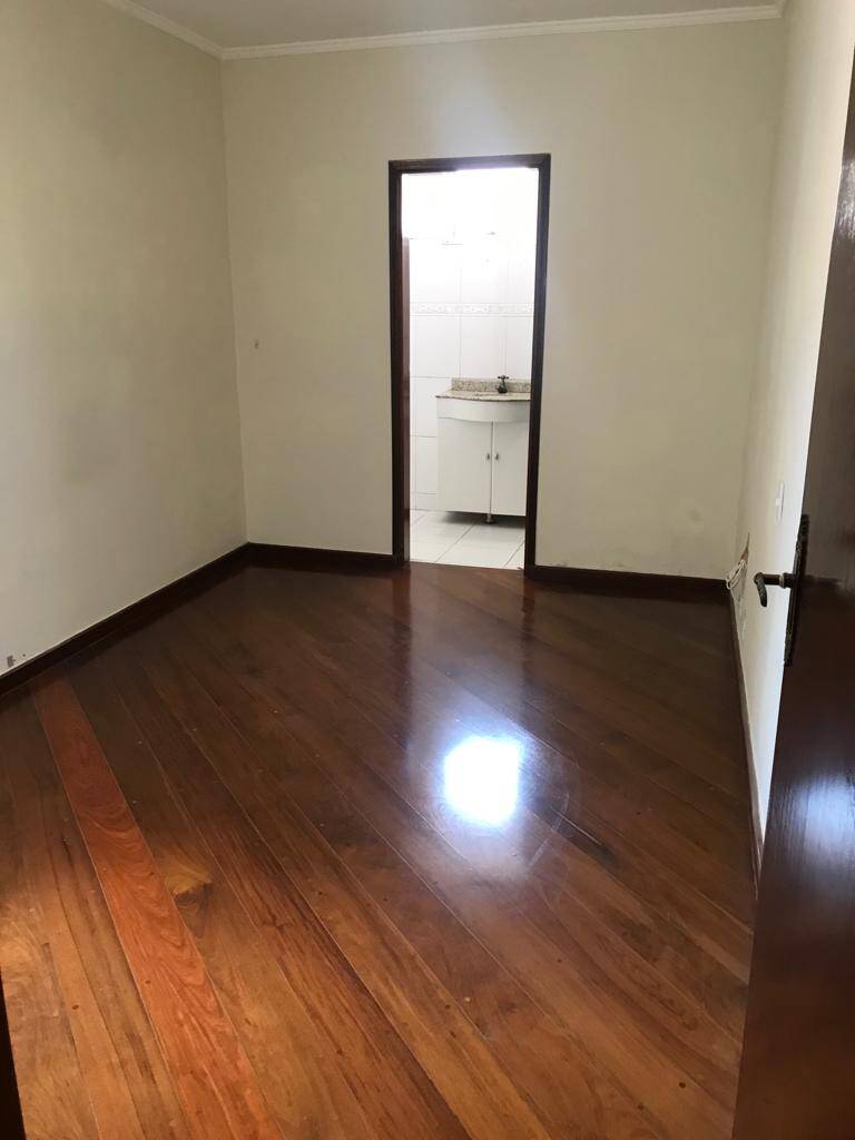 Casa, 3 quartos, 230 m² - Foto 12