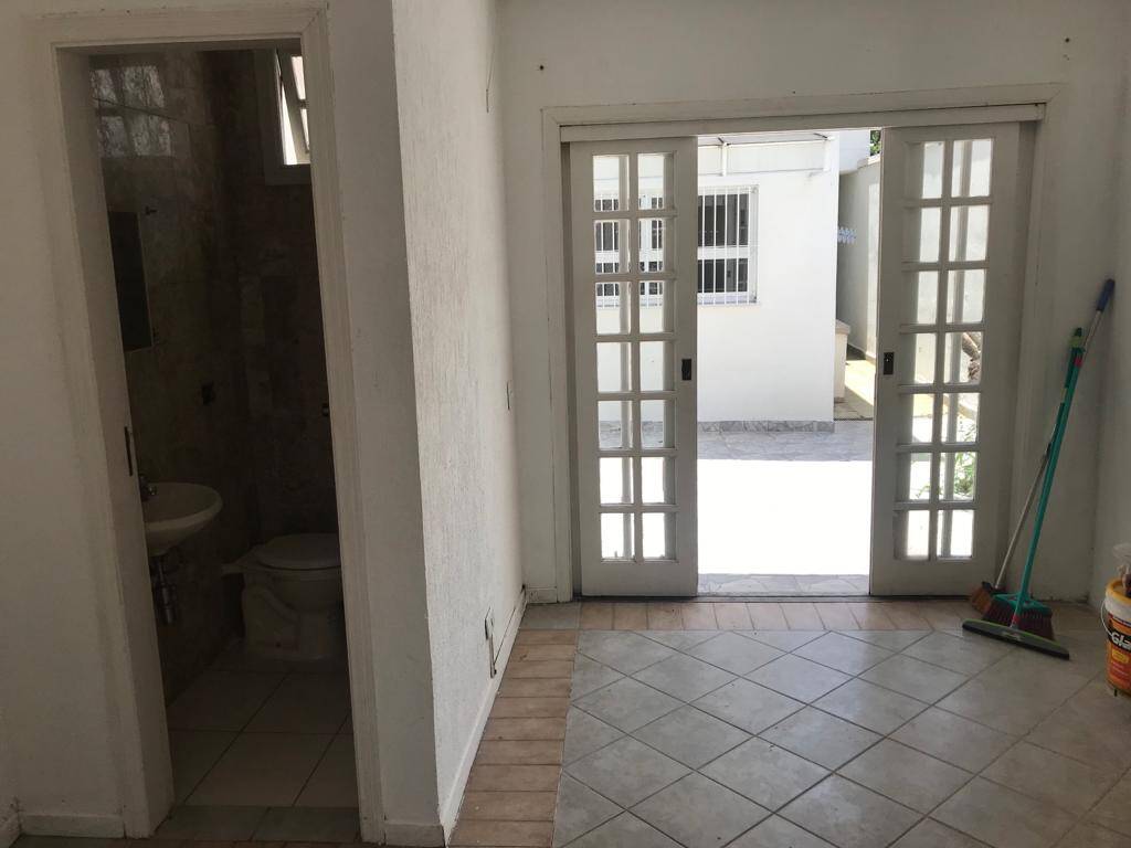 Casa, 3 quartos, 230 m² - Foto 10