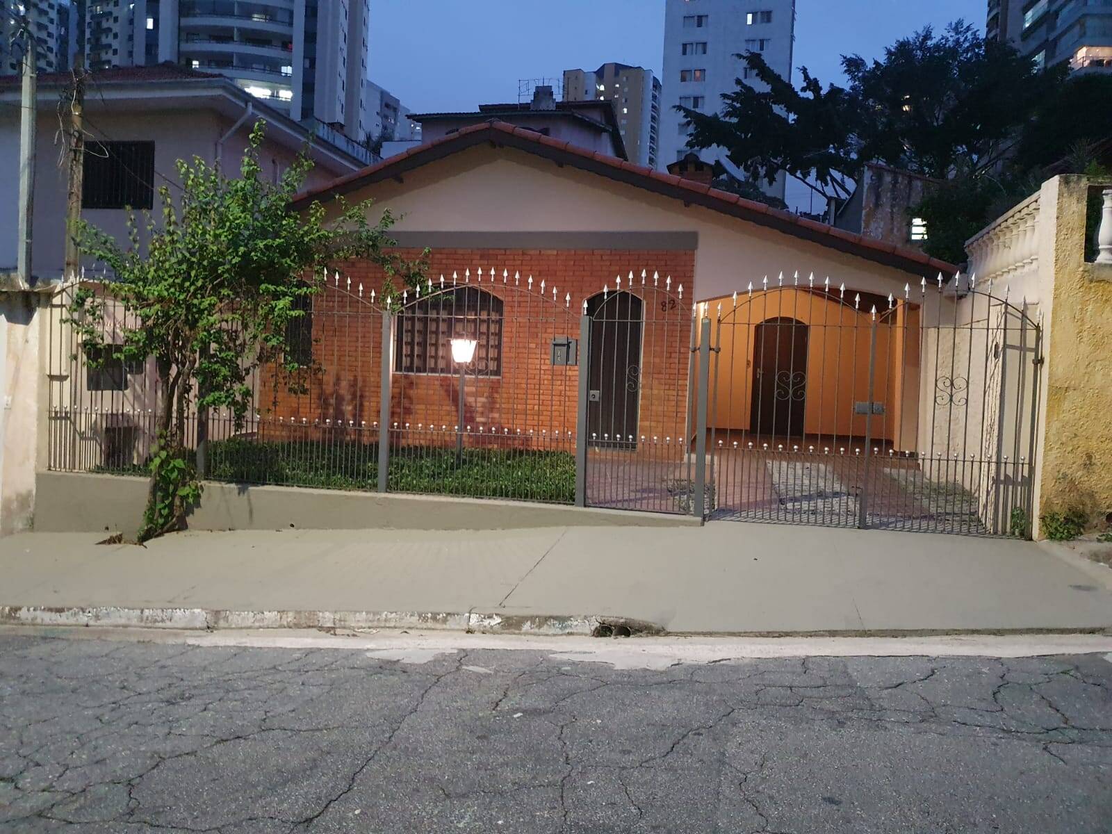 #914 - Casa para Locação em São Paulo - SP