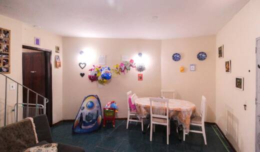 Casa à venda com 3 quartos, 200m² - Foto 2