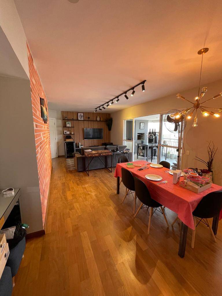 Apartamento, 3 quartos, 134 m² - Foto 2