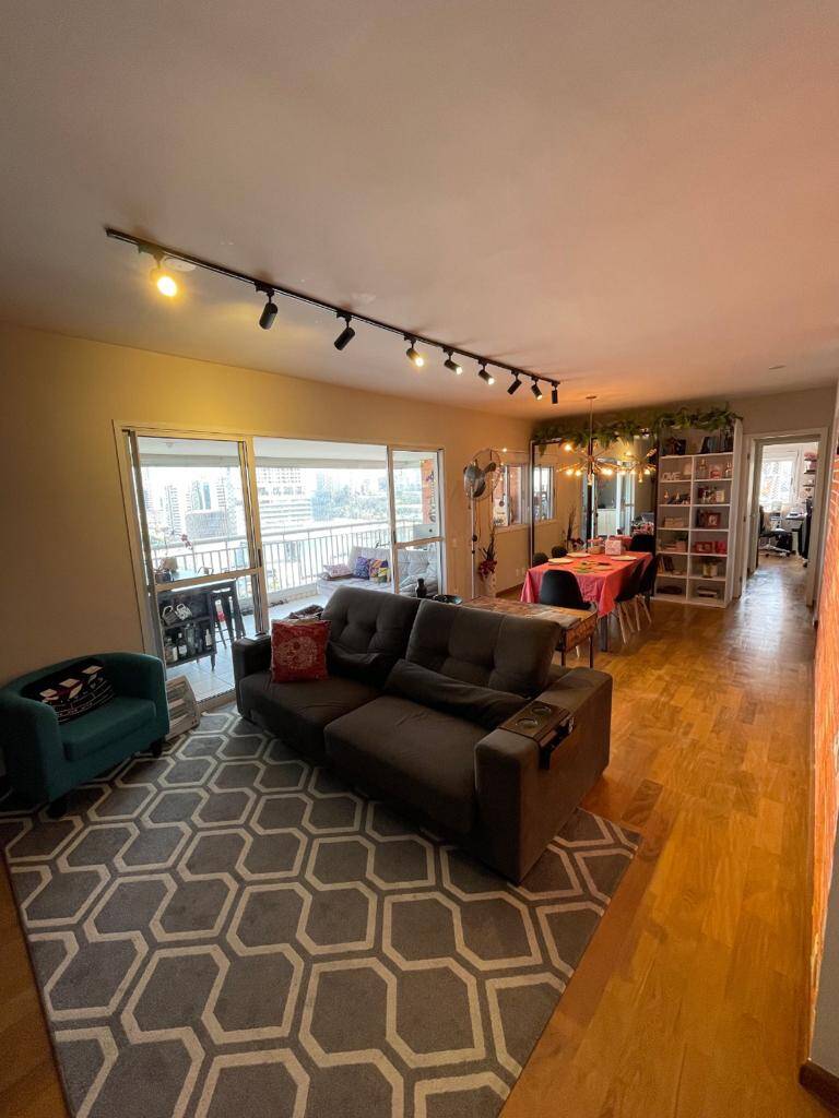 Apartamento, 3 quartos, 134 m² - Foto 1