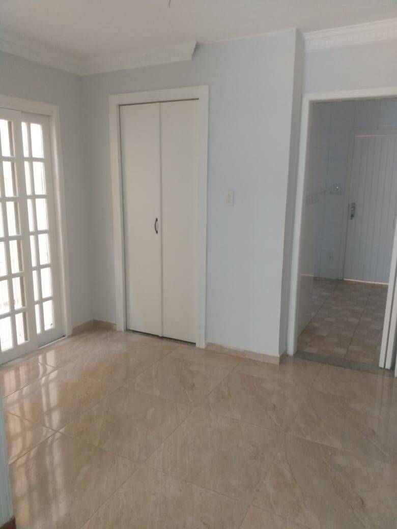 Casa, 2 quartos, 142 m² - Foto 2
