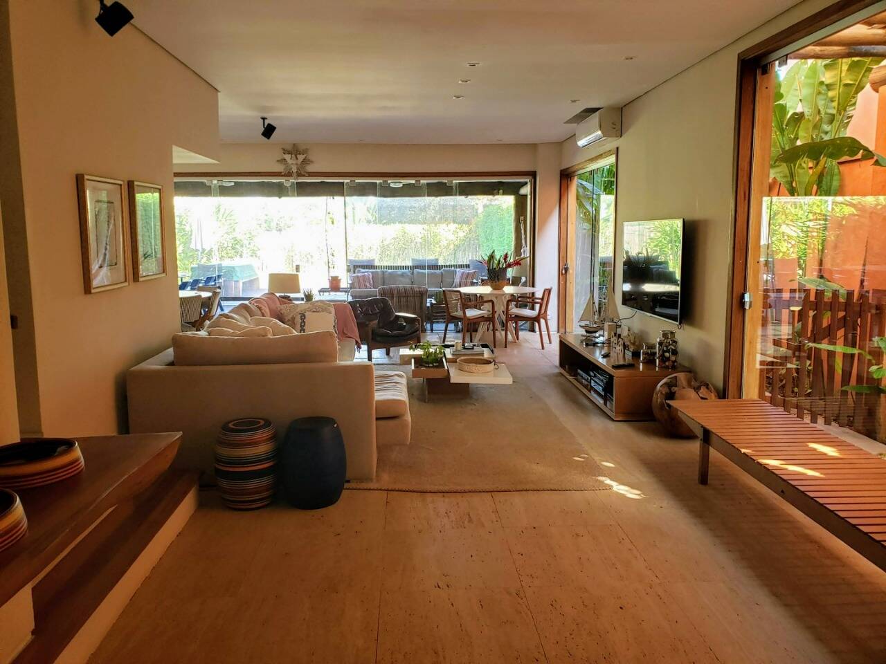 Casa, 4 quartos, 293 m² - Foto 1