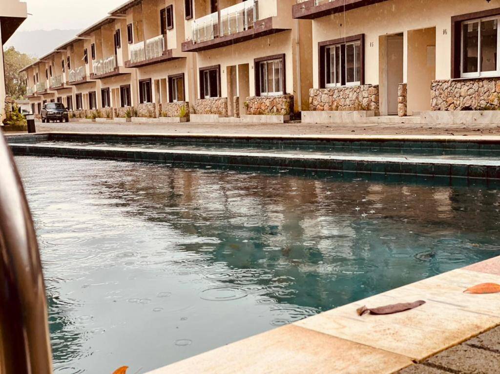 Casa, 3 quartos, 168 m² - Foto 1