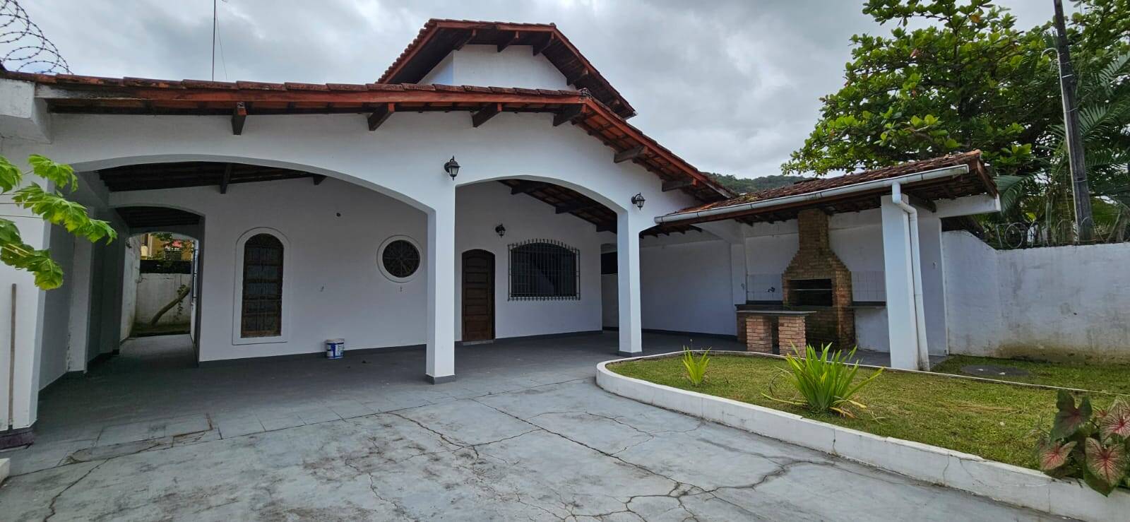 Casa, 4 quartos, 158 m² - Foto 1