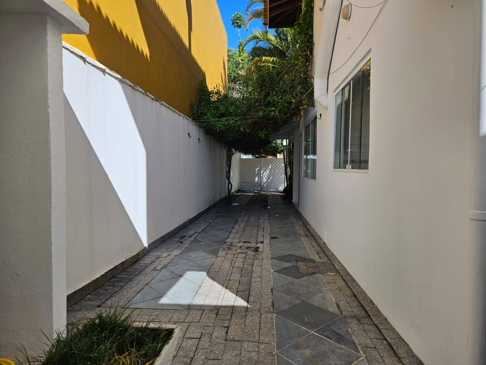 Casa, 4 quartos, 202 m² - Foto 3