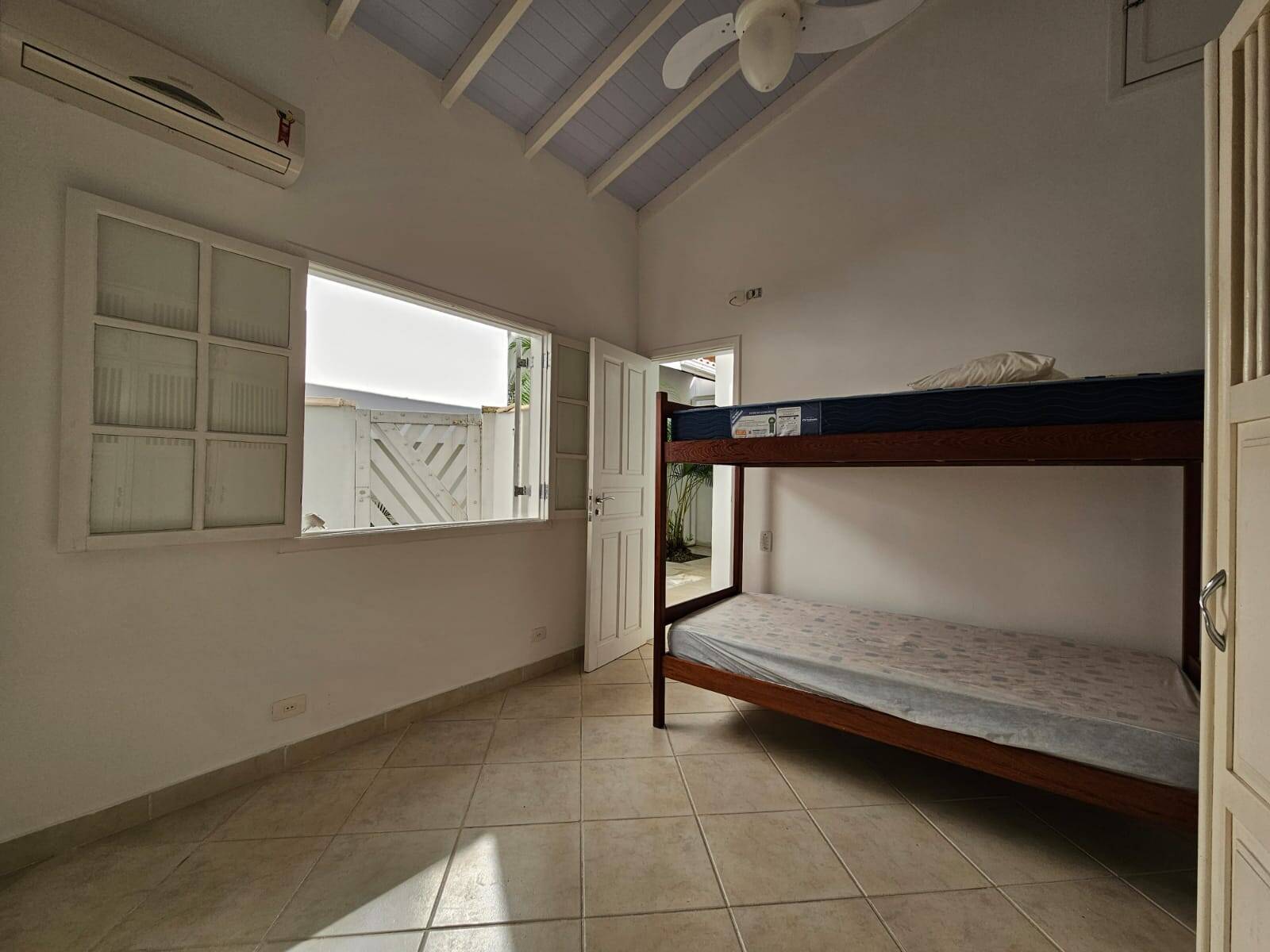 Casa, 4 quartos, 202 m² - Foto 7