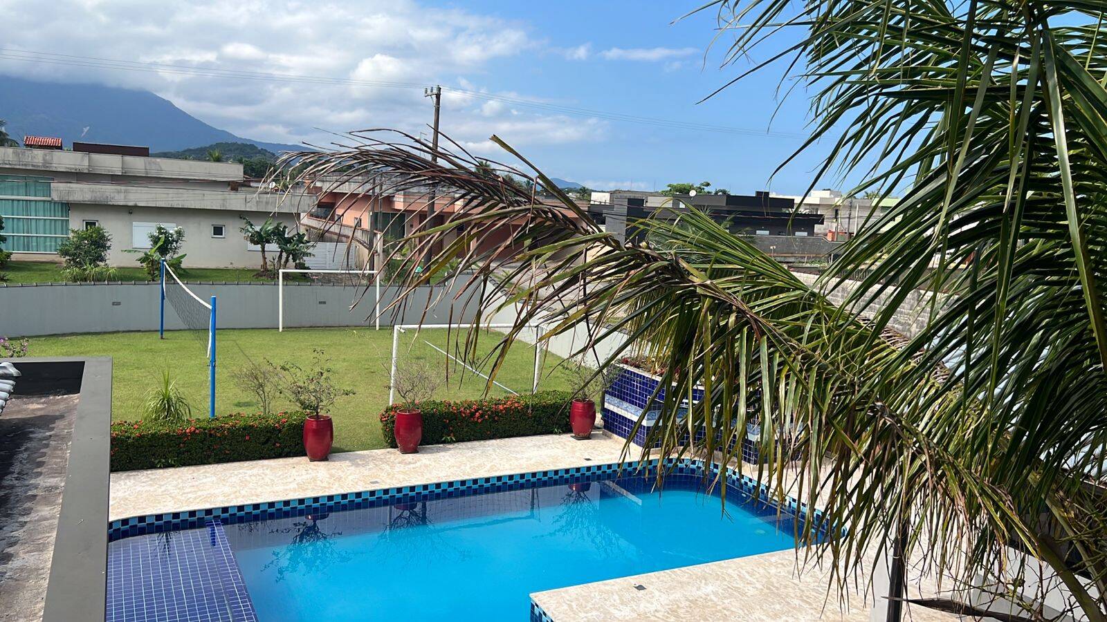 Casa à venda com 6 quartos, 650m² - Foto 8