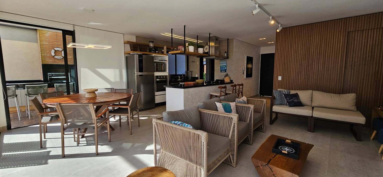 #1211 - Casa para Venda em São Sebastião - SP