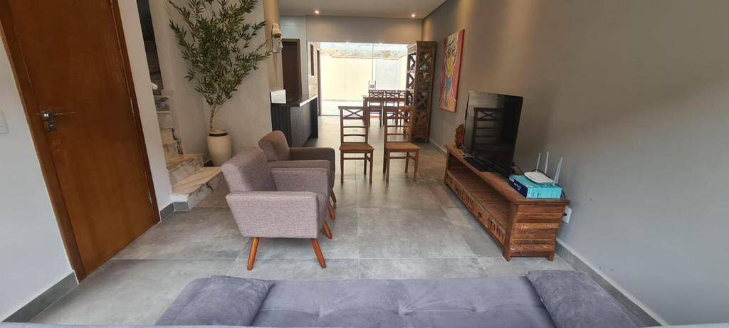 #1253 - Casa para Locação em São Sebastião - SP