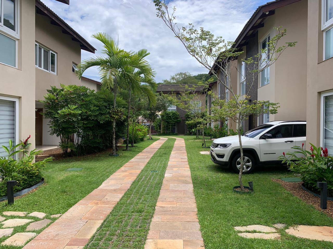 #1277 - Casa para Locação em São Sebastião - SP