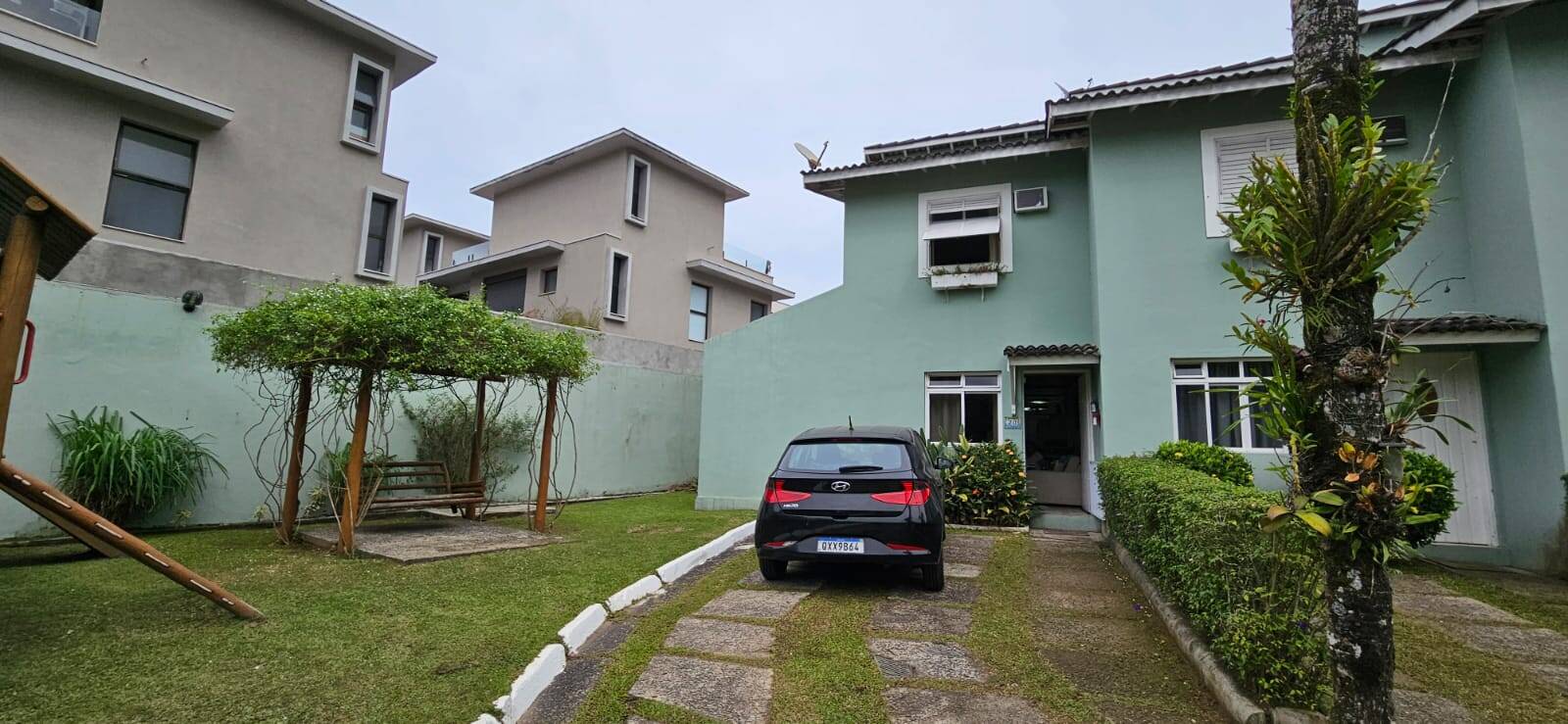 #1285 - Casa para Venda em São Sebastião - SP