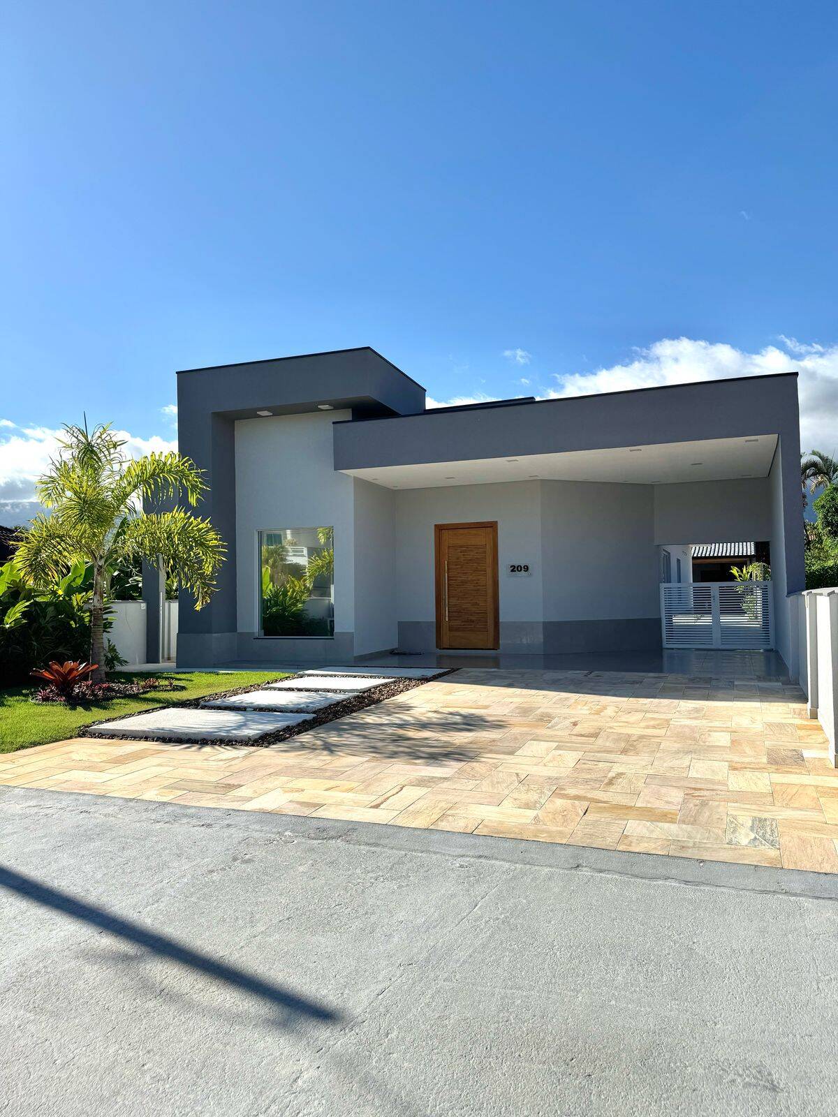 #1530 - Casa para Venda em Bertioga - SP