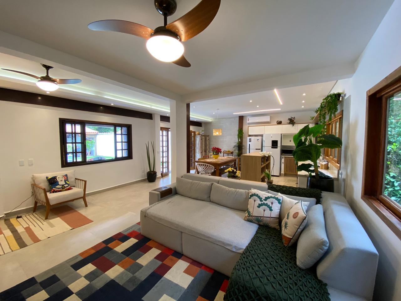 #1602 - Casa para Venda em São Sebastião - SP