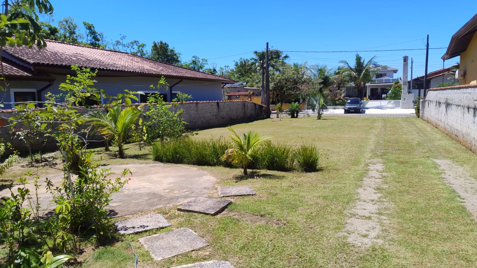 #1607 - Casa para Venda em Bertioga - SP