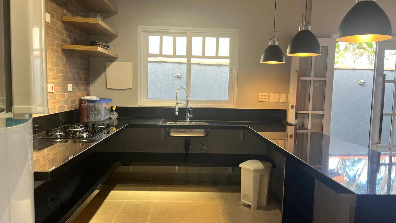 #1646 - Casa para Venda em Bertioga - SP