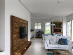 Casa para Venda em São Sebastião - 4