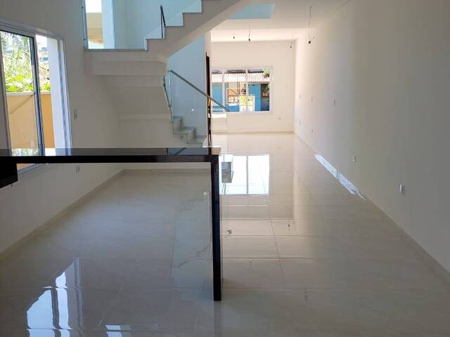 #471 - Casa para Venda em Bertioga - SP