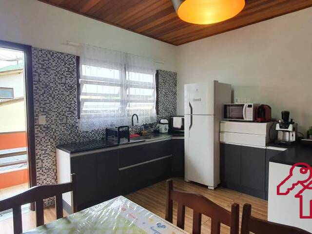 Casa para Venda em São Sebastião - 2