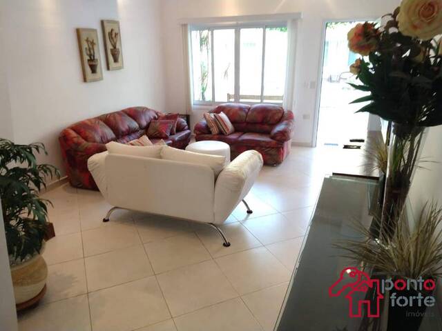 #499 - Casa para Venda em São Sebastião - SP