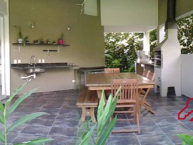 #512 - Casa para Venda em São Sebastião - SP