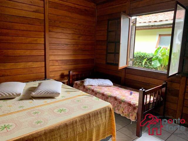 #571 - Casa para Venda em Bertioga - SP