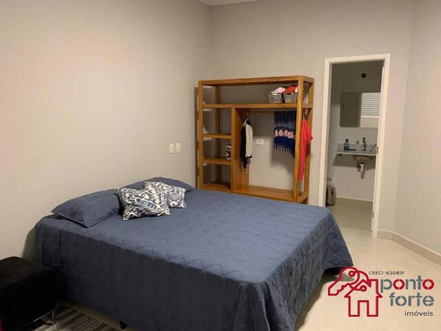 #589 - Casa para Venda em São Sebastião - SP