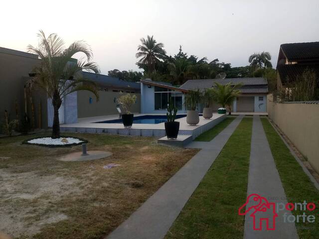 #682 - Casa para Venda em Bertioga - SP