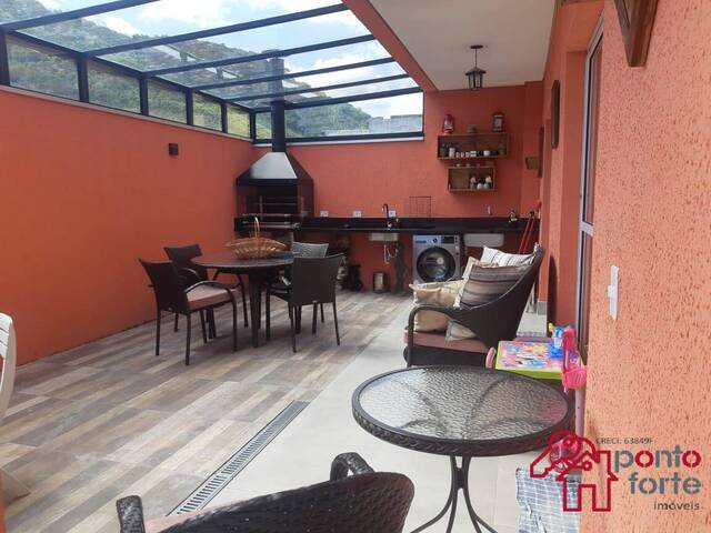 #735 - Casa para Venda em São Sebastião - SP