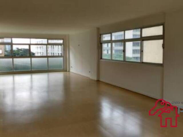 #828 - Apartamento para Venda em São Paulo - SP