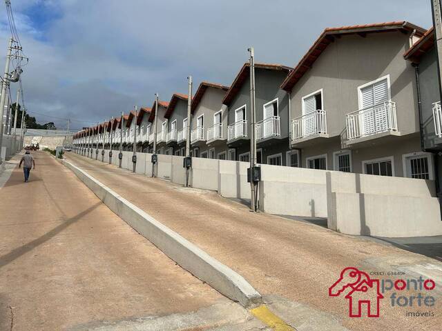 #881 - Casa para Venda em Franco da Rocha - SP - 2