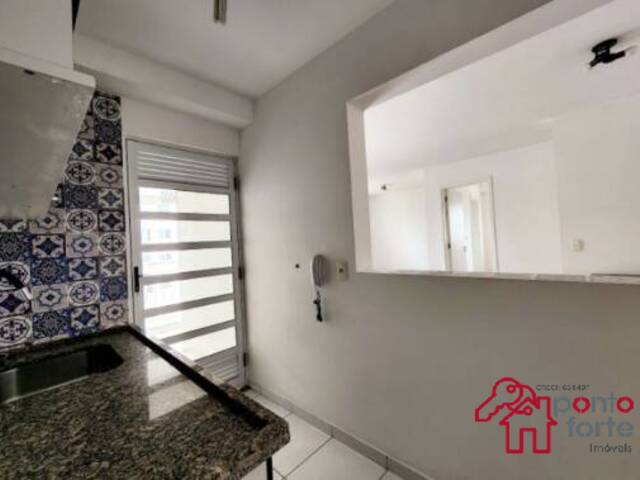 #943 - Apartamento para Venda em São Paulo - SP