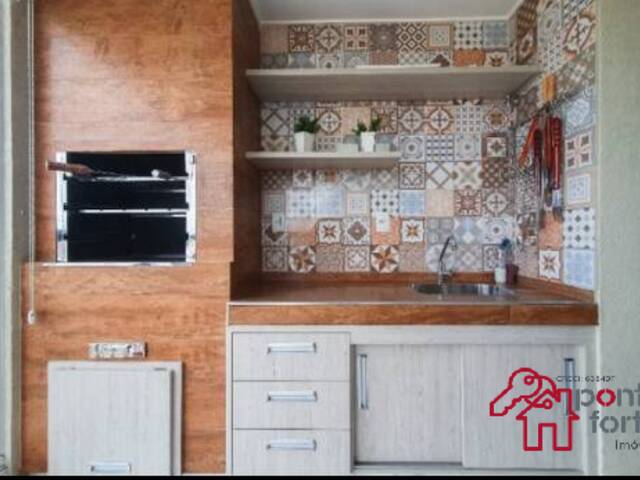 #979 - Apartamento para Venda em São Paulo - SP