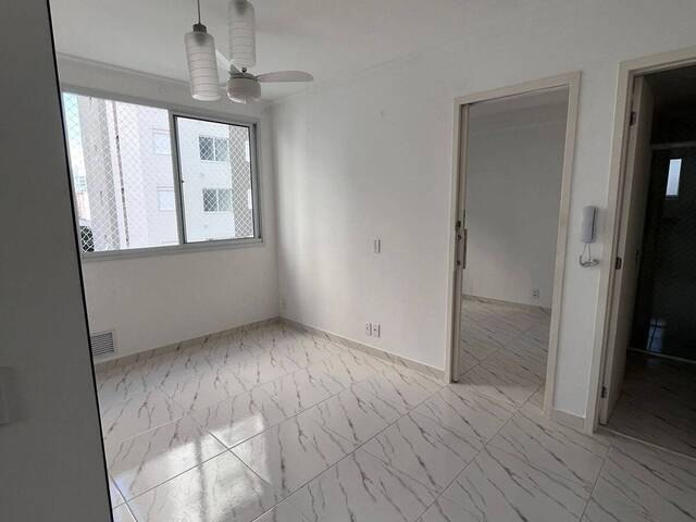 #1023 - Apartamento para Venda em São Paulo - SP