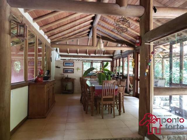 Casa para Venda em São Sebastião - 4