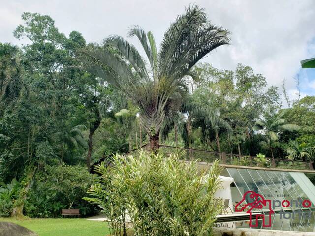 #1095 - Casa para Venda em São Sebastião - SP