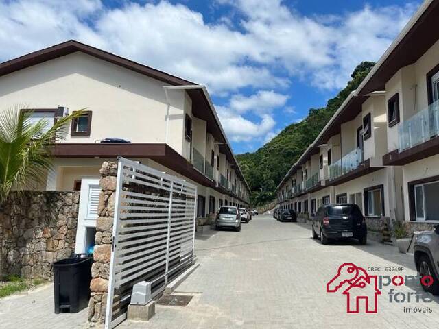 #652 - Casa para Venda em São Sebastião - SP