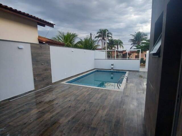 Casa para Venda em Bertioga - 4