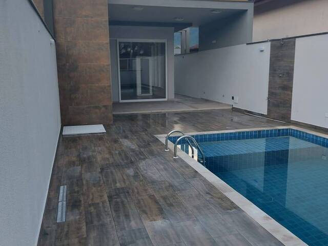 #808 - Casa para Venda em Bertioga - SP