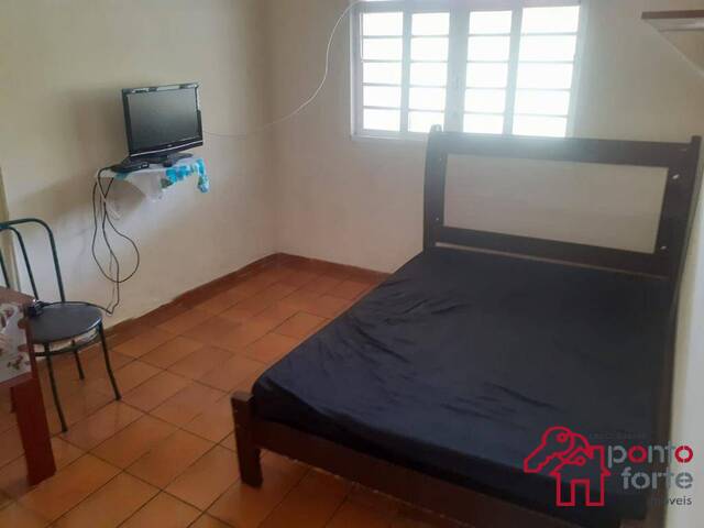 #1140 - Casa para Venda em São Sebastião - SP
