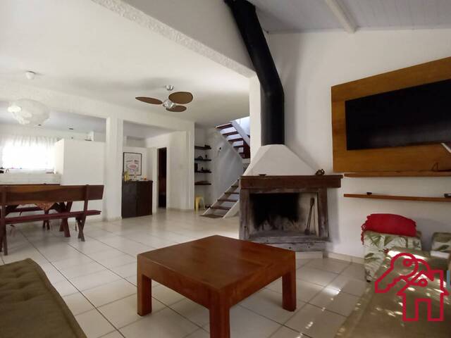 Casa para Venda em São Sebastião - 4
