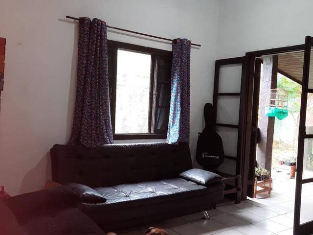 Casa de Praia para Venda em São Sebastião - 4