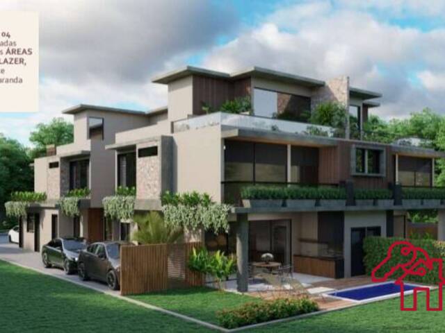 #1168 - Casa para Venda em São Sebastião - SP