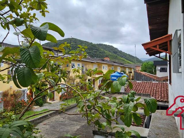 #1174 - Casa para Venda em São Sebastião - SP